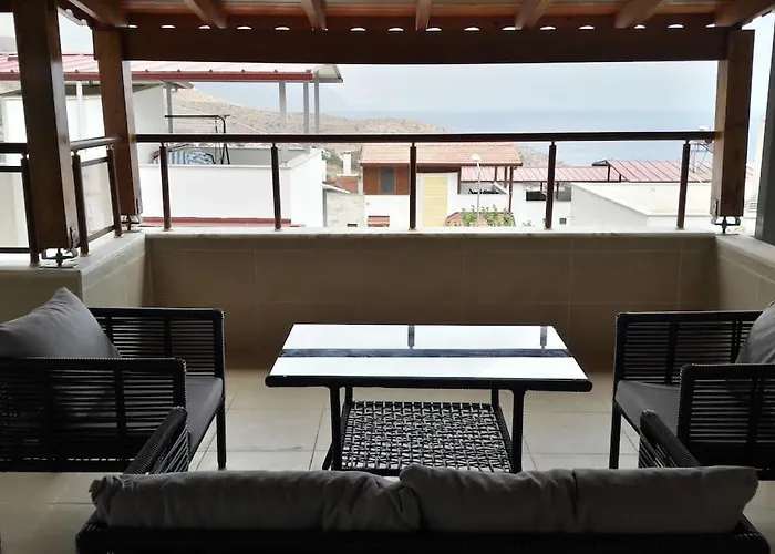 Cheerful 3 Bedroom Tatil Evi Milas