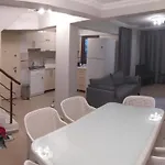 Cheerful 3 Bedroom *