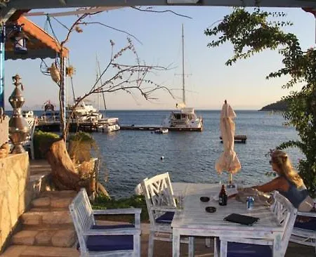 Semesterbostad Cheerful 3 Bedroom *